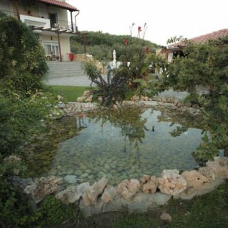 Agnanti Hotel Avdira Exterior photo